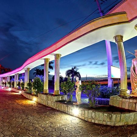 Pôrto Ferreira Hotel & Motel Le Baron (Adults Only) מראה חיצוני תמונה