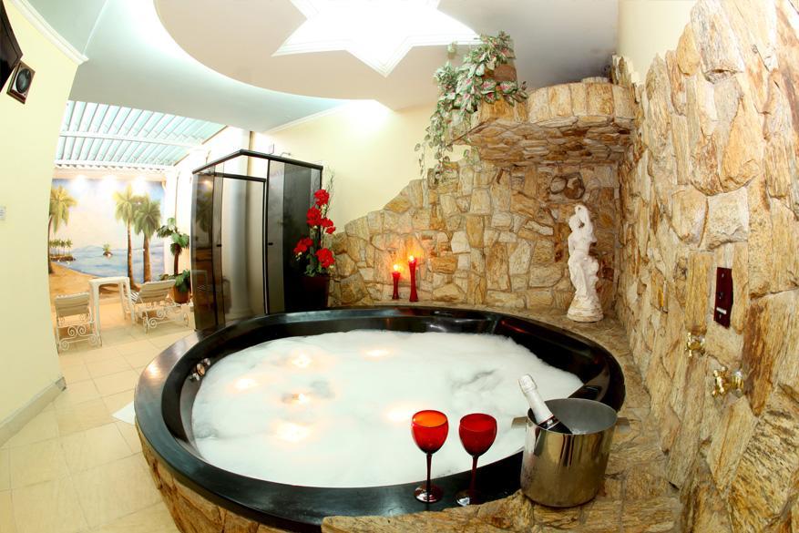 Pôrto Ferreira Hotel & Motel Le Baron (Adults Only) מראה חיצוני תמונה