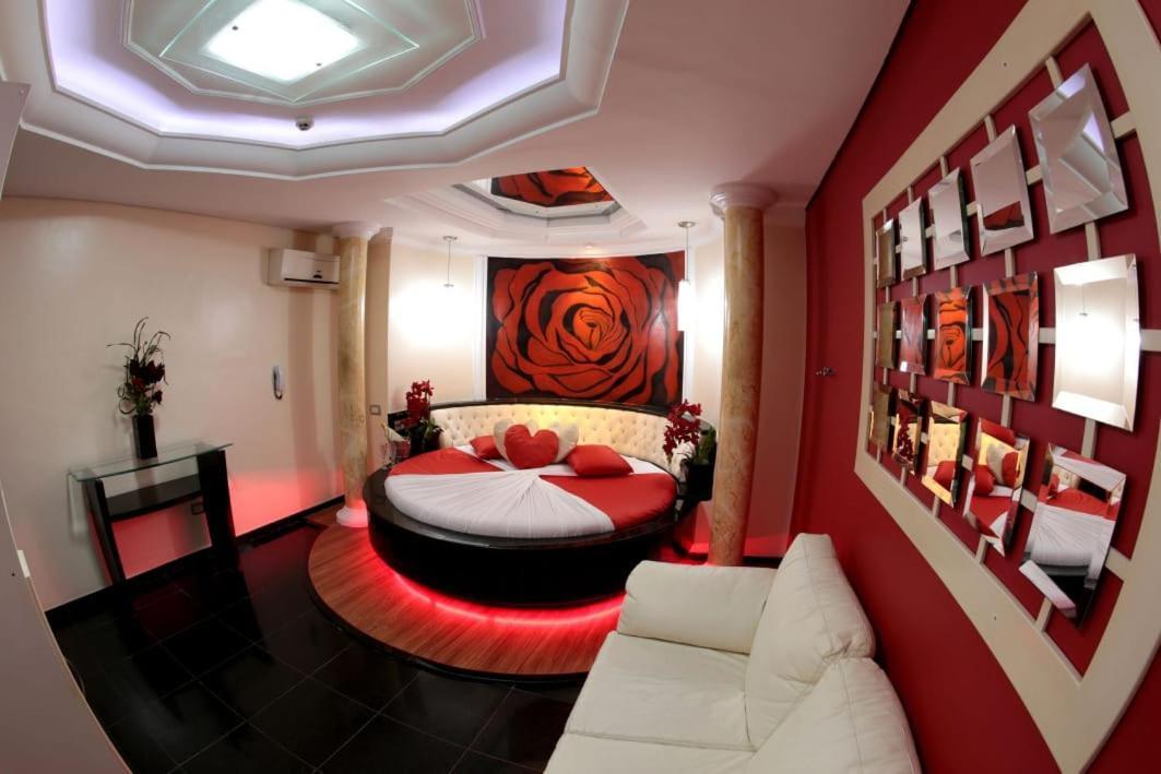 Pôrto Ferreira Hotel & Motel Le Baron (Adults Only) מראה חיצוני תמונה
